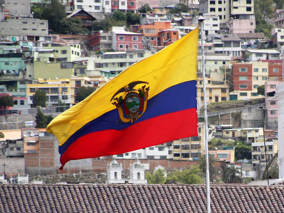 Ecuador y una crisis política que sigue en punto muerto en medio de una huelga nacional - Carve850 | Escucha todo el País